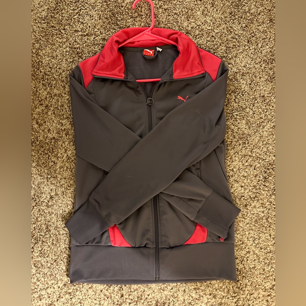 Puma sport lifestyle pink and gray medium zip-up